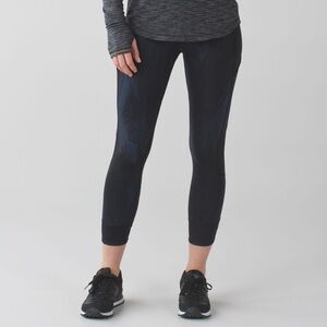 LULULEMON Fresh Mesh Run Crop Size 6